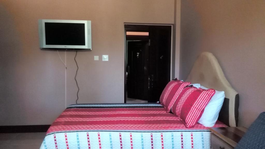 Hotel Tropik Leadonna Бухта Монтего Экстерьер фото